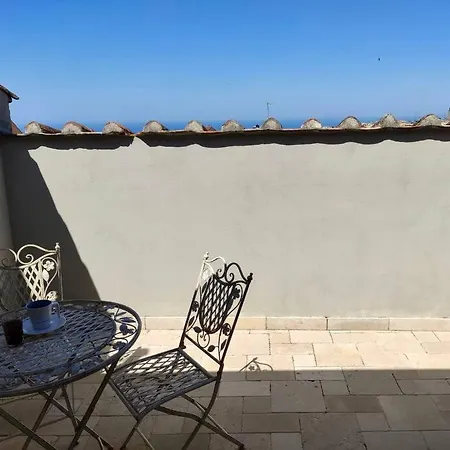 Attico Open Space Vico Del Gargano