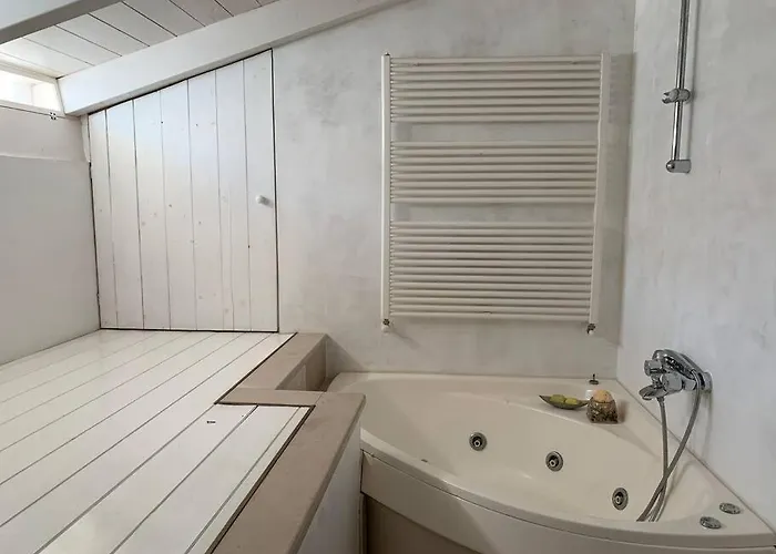 Attico Open Space 아파트