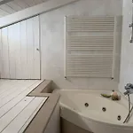 Attico Open Space شقة